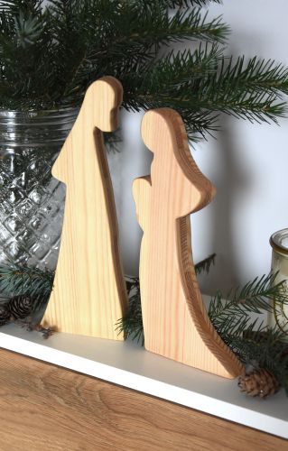 Drewniane figurki świętej rodziny
